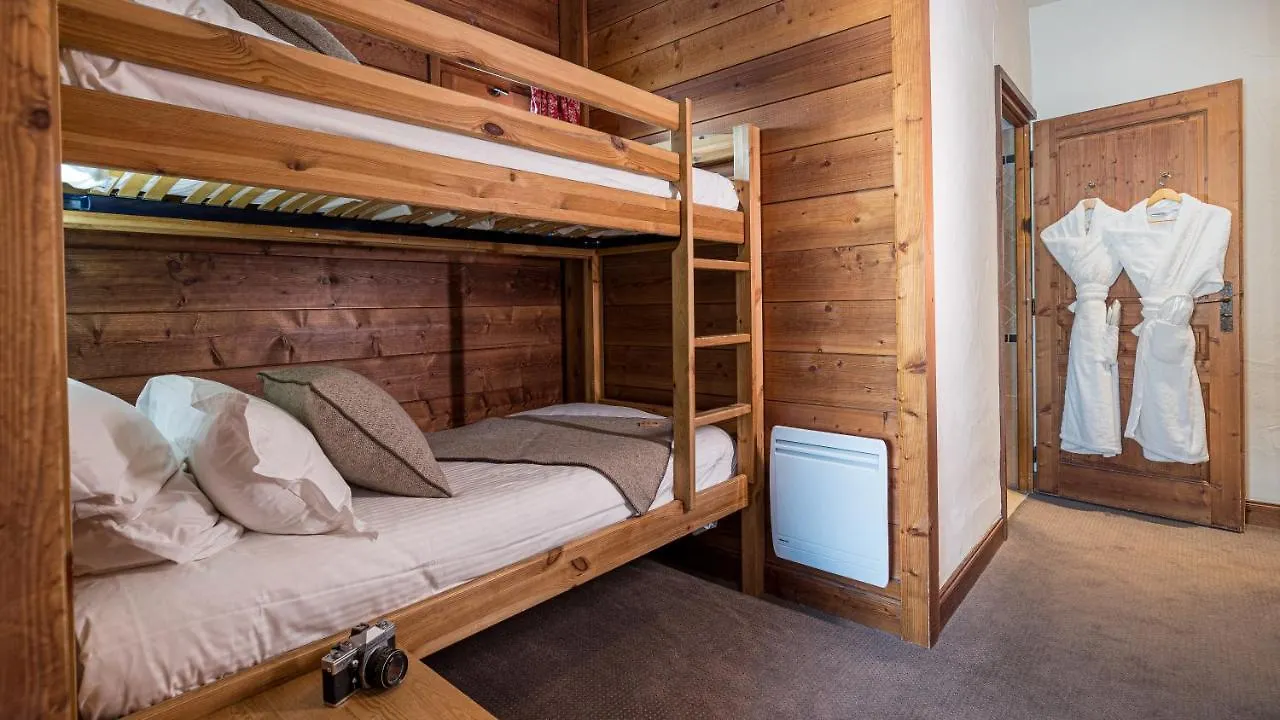 Hotel Carlina By Les Etincelles La Plagne