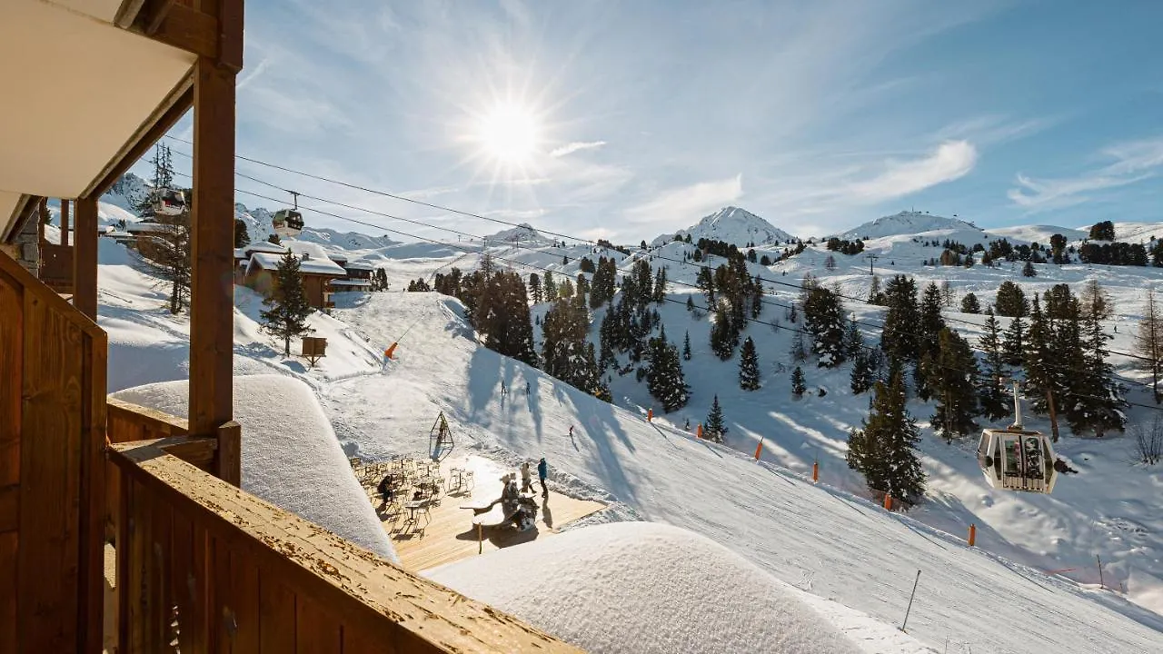 Hotel Carlina By Les Etincelles La Plagne