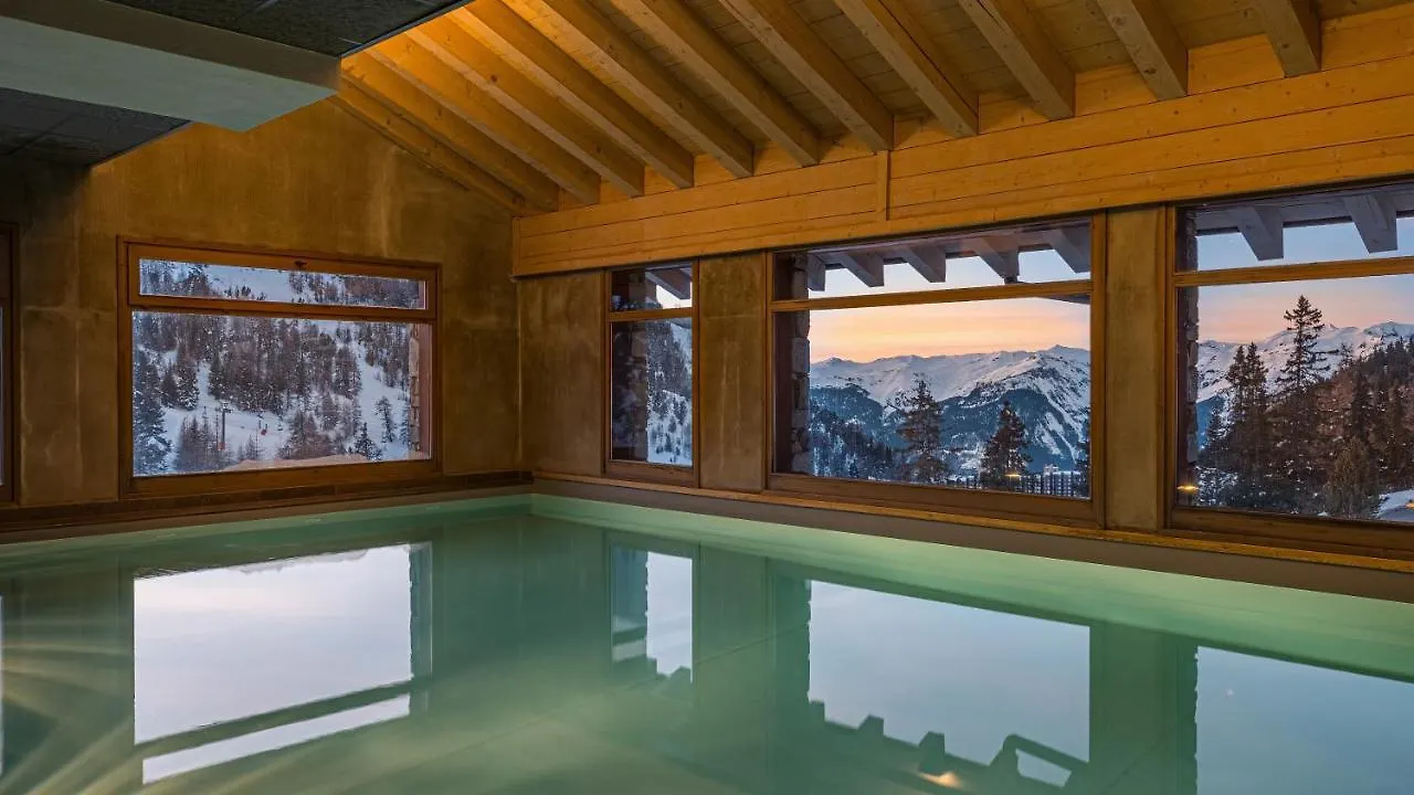 Hotel Carlina By Les Etincelles La Plagne